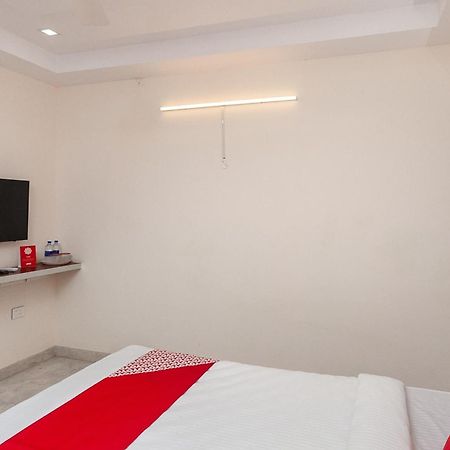 Super Hotel O Le Mint Omr Τσενάι Εξωτερικό φωτογραφία