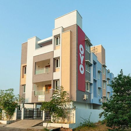 Super Hotel O Le Mint Omr Τσενάι Εξωτερικό φωτογραφία